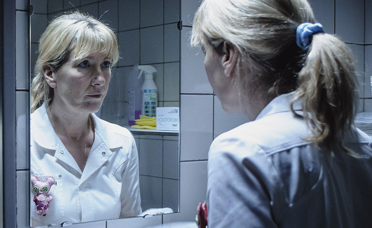 lucia de b films netflix tips
